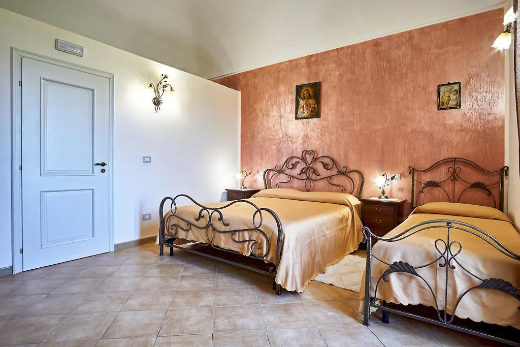 Villa Agriturismo Conte Ruggero à Centuripe 0*,  Italie