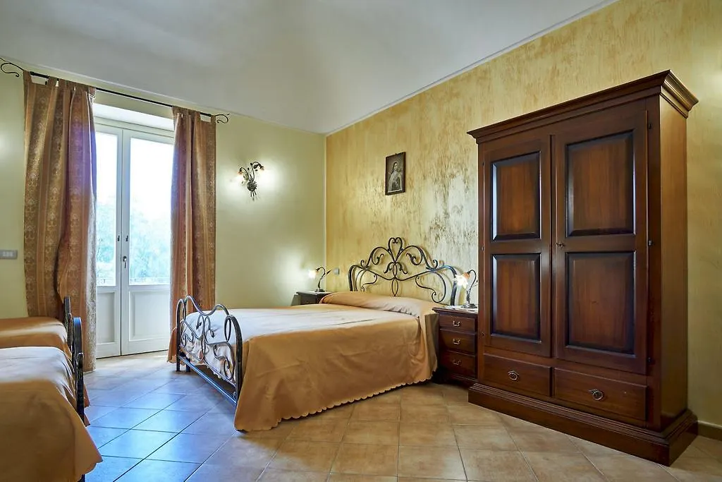 Villa Agriturismo Conte Ruggero à Centuripe