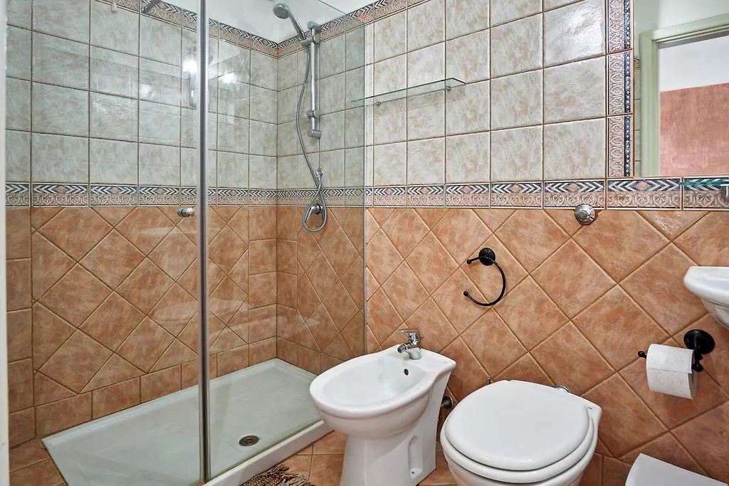 Вилла Agriturismo Conte Ruggero Centuripe 0*,