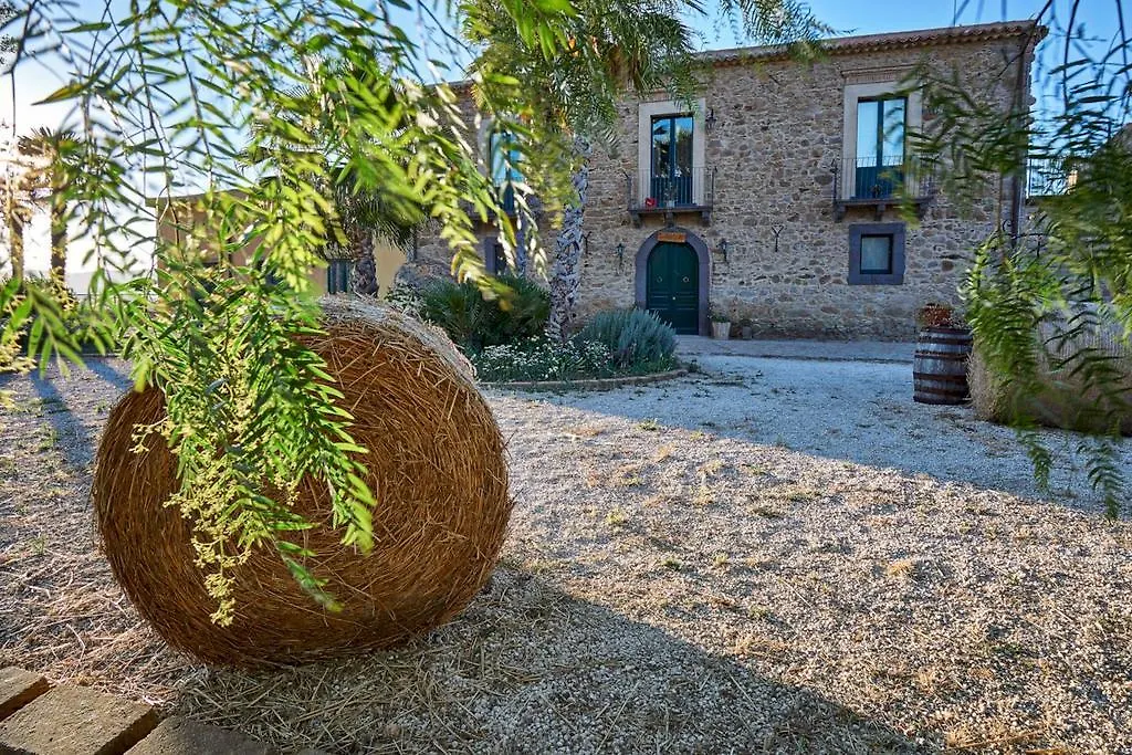 Вилла Agriturismo Conte Ruggero Centuripe